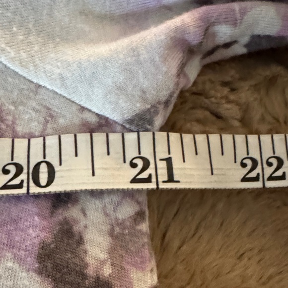 Simply Vera Vera Wang Watercolor Print Tunic Top – L - Picture 4 of 7